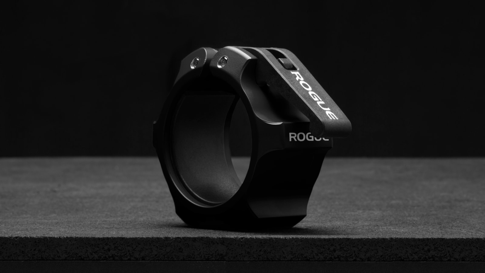 ROGUE FITNESS USAアルミニウムカラー セラコート ブラック ROGUE